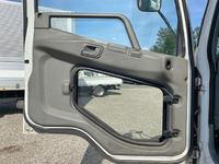 三菱ふそうファイター幌ウイング中型（4t）[写真30]