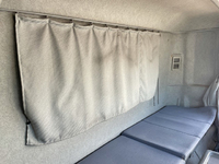 三菱ふそうファイター幌ウイング中型（4t）[写真37]