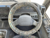 三菱ふそうファイター幌ウイング中型（4t）[写真38]