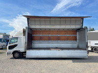 三菱ふそうファイター幌ウイング中型（4t）[写真06]