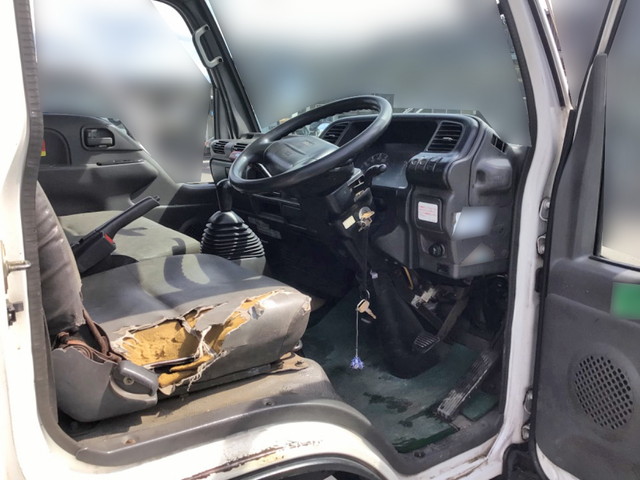 いすゞエルフ高所作業車小型（2t・3t）[写真22]