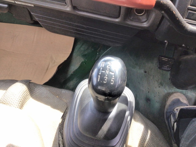 いすゞエルフ高所作業車小型（2t・3t）[写真24]