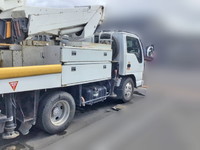 いすゞエルフ高所作業車小型（2t・3t）[写真04]