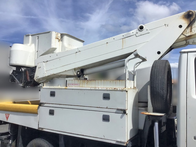 いすゞエルフ高所作業車小型（2t・3t）[写真07]