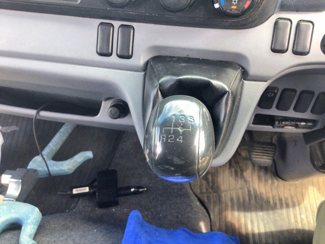 三菱ふそうキャンタークレーン4段小型（2t・3t）[写真22]