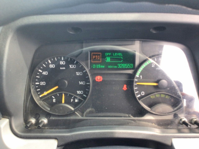 三菱ふそうキャンタークレーン4段小型（2t・3t）[写真23]