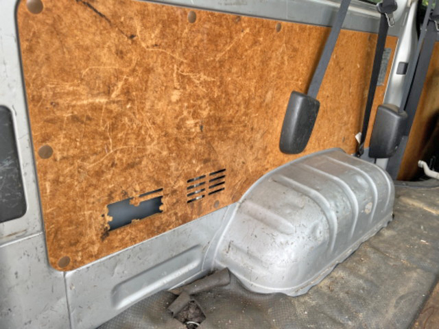 トヨタハイエースバン小型（2t・3t）[写真08]