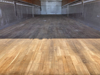 UDトラックスクオンアルミウイング大型（10t）[写真16]