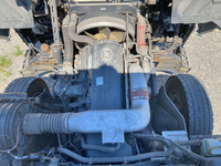 UDトラックスクオンアルミウイング大型（10t）[写真26]