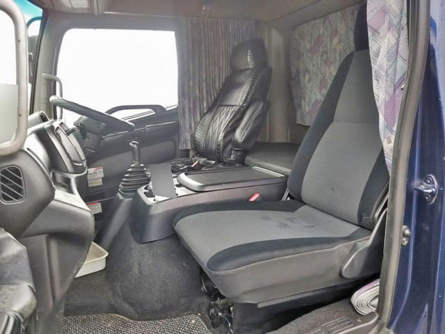 日野レンジャークレーン3段増トン（6t・8t）[写真25]