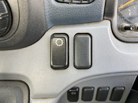 三菱ふそうキャンター平ボディ小型（2t・3t）[写真30]