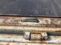 三菱ふそうキャンター平ボディ小型（2t・3t）[写真36]