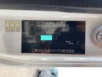 三菱ふそうキャンター平ボディ小型（2t・3t）[写真37]