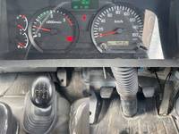 いすゞフォワードクレーン4段中型（4t）[写真34]