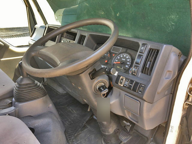 いすゞエルフ平ボディ小型（2t・3t）[写真29]