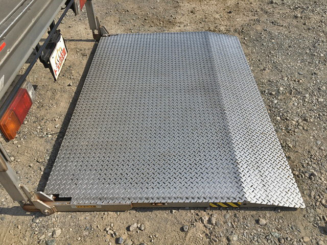 トヨタダイナパネルバン小型（2t・3t）[写真18]