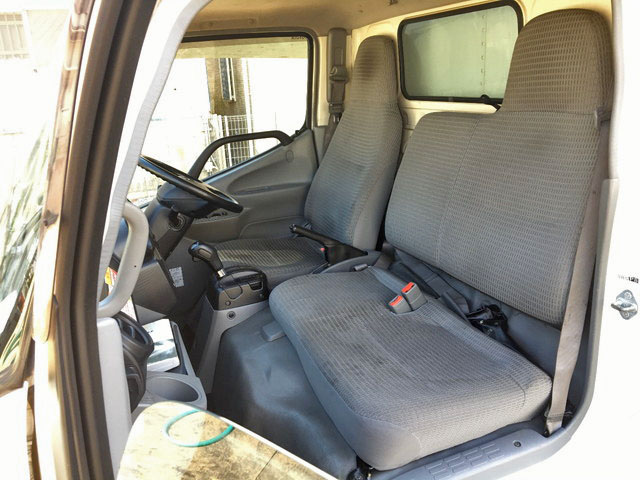 トヨタダイナパネルバン小型（2t・3t）[写真27]