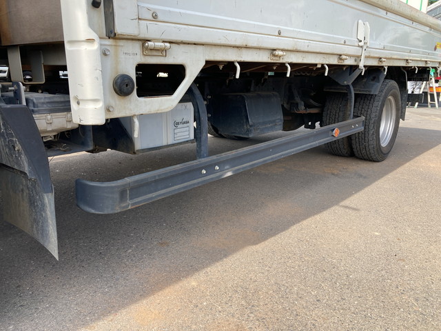 いすゞエルフ平ボディ小型（2t・3t）[写真14]