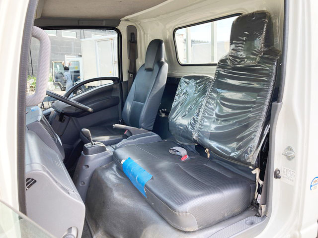 いすゞエルフ平ボディ小型（2t・3t）[写真24]