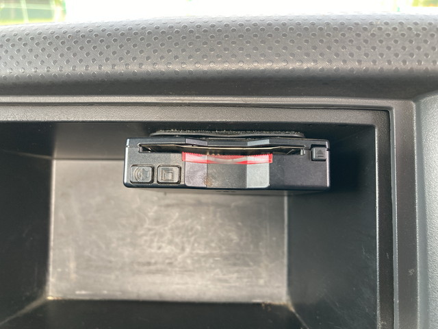 いすゞエルフ平ボディ小型（2t・3t）[写真35]