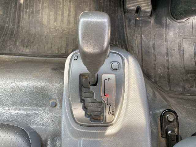 いすゞエルフ平ボディ小型（2t・3t）[写真37]