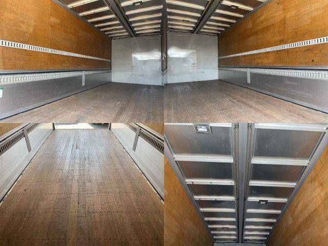 三菱ふそうファイターアルミウイング中型（4t）[写真11]