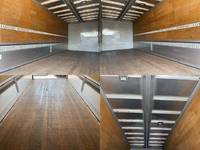 三菱ふそうファイターアルミウイング中型（4t）[写真11]