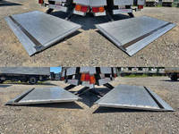 三菱ふそうファイターアルミウイング中型（4t）[写真15]