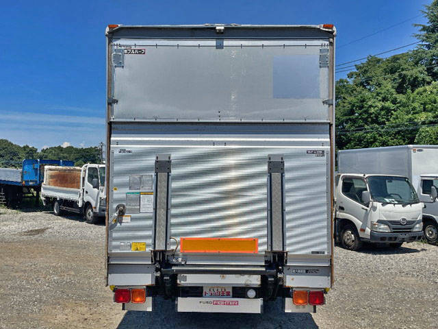 三菱ふそうファイターアルミウイング中型（4t）[写真08]