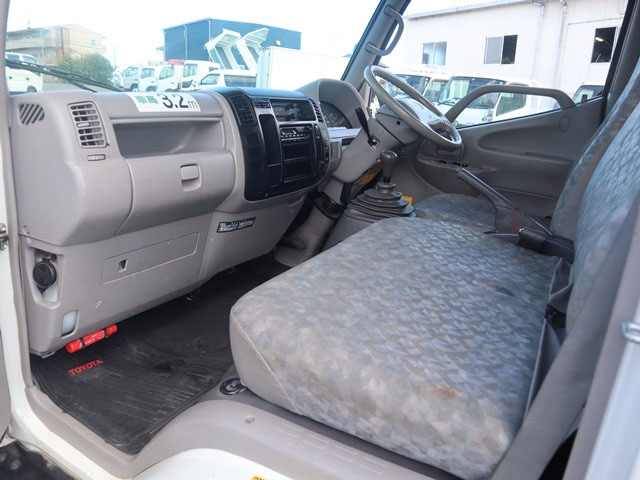 トヨタダイナ高所作業車小型（2t・3t）[写真26]