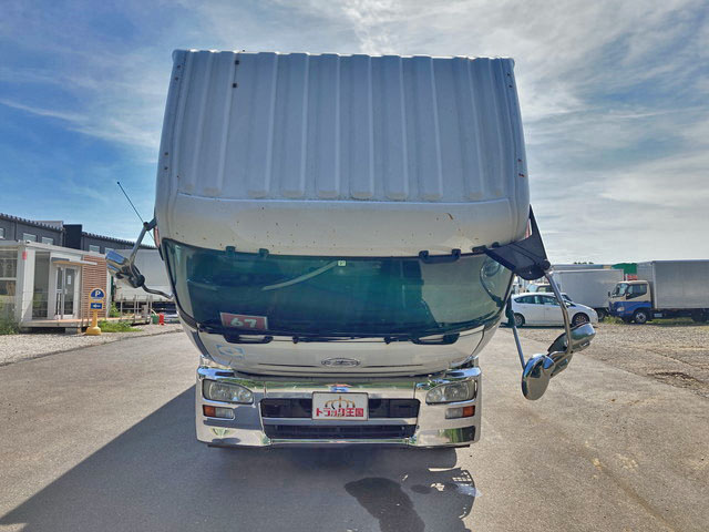 UDトラックスクオン冷蔵冷凍ウイング大型（10t）[写真07]