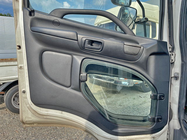 日野レンジャーアルミウイング増トン（6t・8t）[写真21]