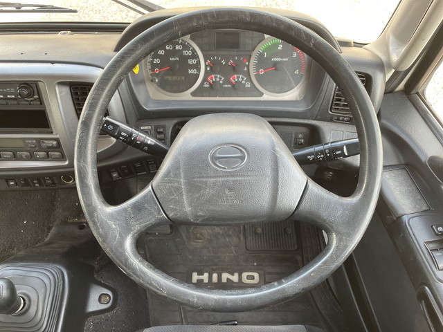 日野レンジャーアルミウイング増トン（6t・8t）[写真28]