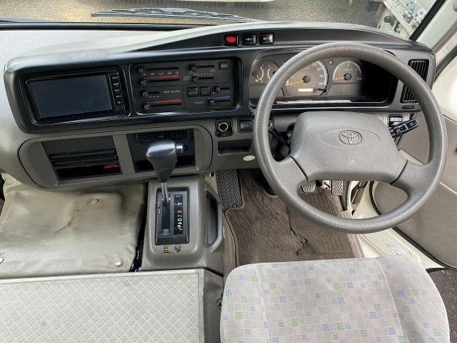 トヨタコースターマイクロバス[写真09]