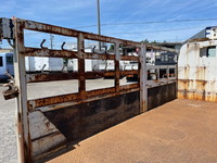 三菱ふそうキャンター平ボディ小型（2t・3t）[写真14]