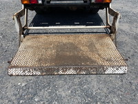 三菱ふそうキャンター平ボディ小型（2t・3t）[写真16]