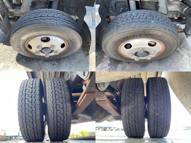 三菱ふそうキャンター平ボディ小型（2t・3t）[写真22]