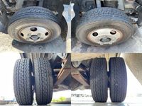 三菱ふそうキャンター平ボディ小型（2t・3t）[写真22]