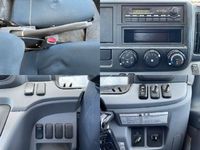 三菱ふそうキャンター平ボディ小型（2t・3t）[写真38]