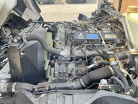 三菱ふそうキャンター平ボディ小型（2t・3t）[写真27]