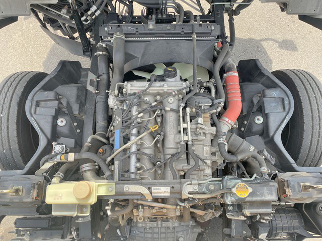 三菱ふそうキャンター平ボディ小型（2t・3t）[写真29]