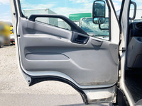 日野デュトロ平ボディ小型（2t・3t）[写真19]