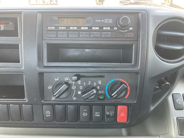 日野デュトロ平ボディ小型（2t・3t）[写真32]