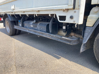 三菱ふそうキャンター平ボディ小型（2t・3t）[写真17]