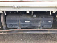 三菱ふそうキャンター平ボディ小型（2t・3t）[写真17]