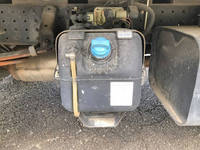 三菱ふそうキャンター平ボディ小型（2t・3t）[写真18]