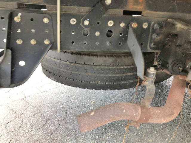 三菱ふそうキャンター平ボディ小型（2t・3t）[写真20]