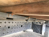 三菱ふそうキャンター平ボディ小型（2t・3t）[写真21]