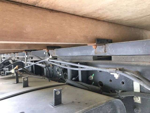 三菱ふそうキャンター平ボディ小型（2t・3t）[写真22]