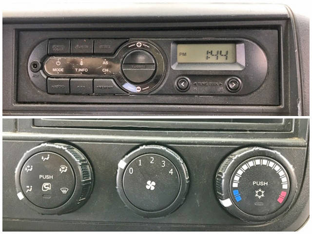 三菱ふそうキャンター平ボディ小型（2t・3t）[写真36]